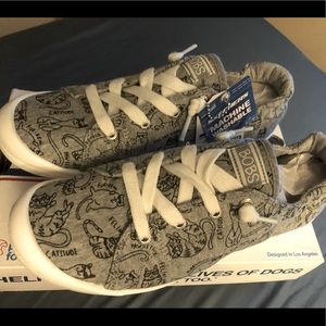 NWT Skechers Bobs Slip Ons w/ Laces - Size 8 Gray Cat Print